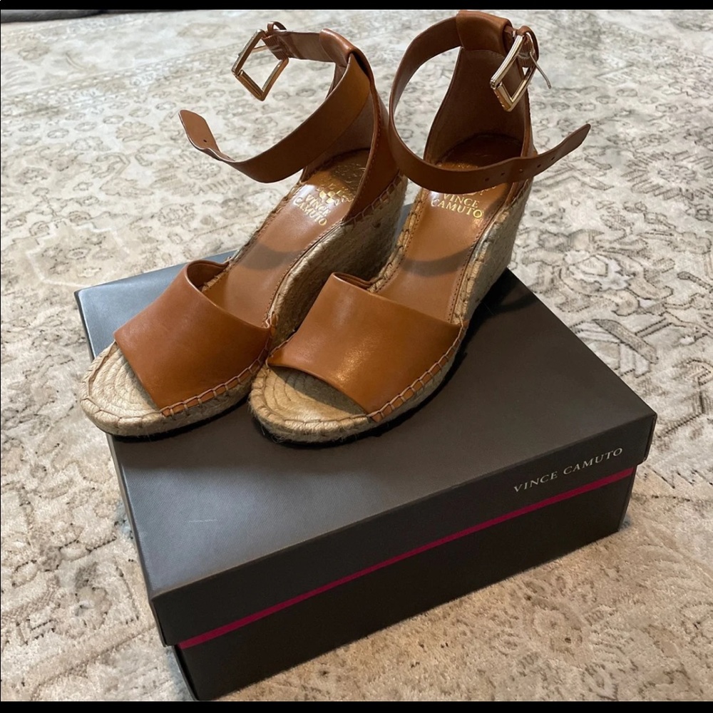 Vince Camuto Leera Espadrille